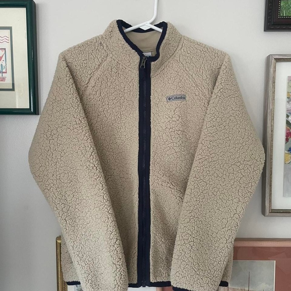 Cream Columbia Fleece Jacket